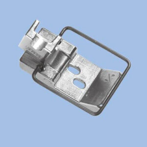 DOUBLE-NEEDLE PRESSER FOOT